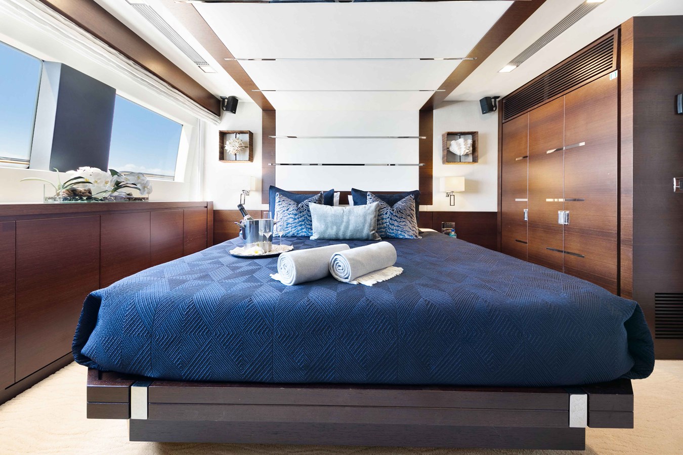 Azimut Yachts Motor Yacht Insieme For Sale
