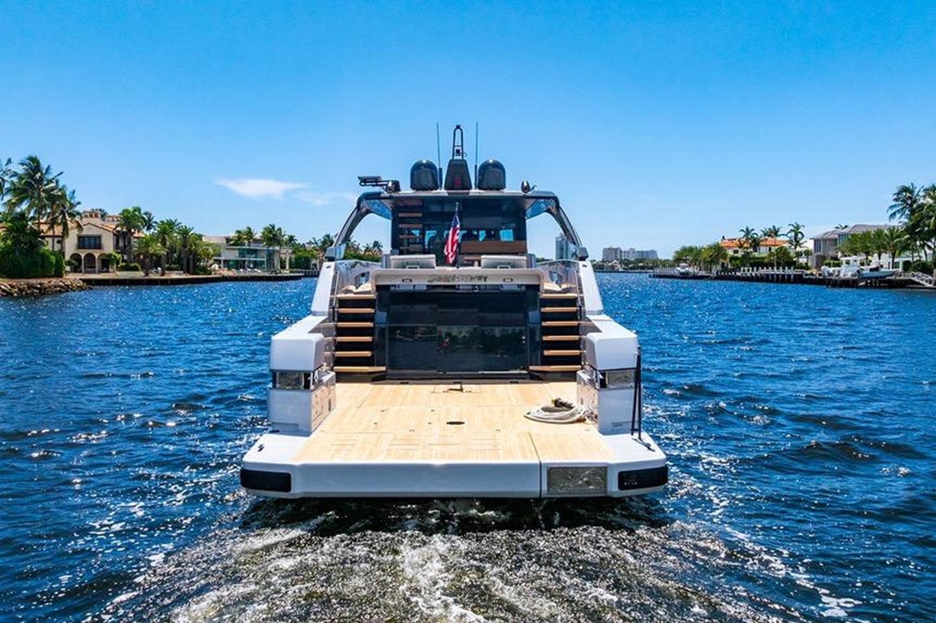 Bluegame Cruising Yacht Snack Money For Sale