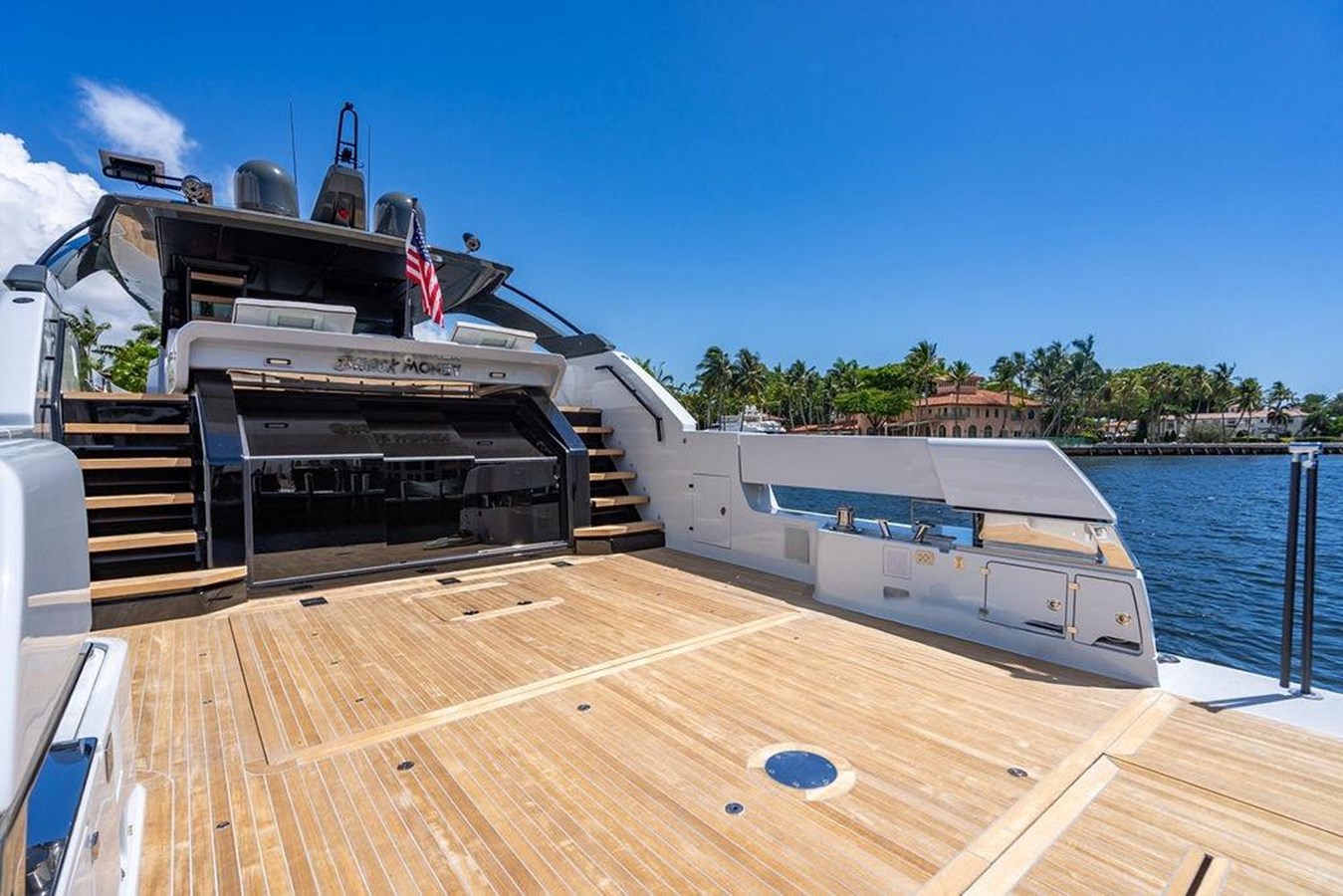 Bluegame Cruising Yacht Snack Money For Sale
