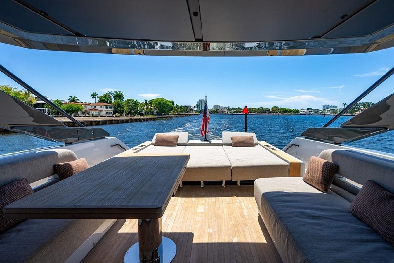 Bluegame Cruising Yacht Snack Money For Sale