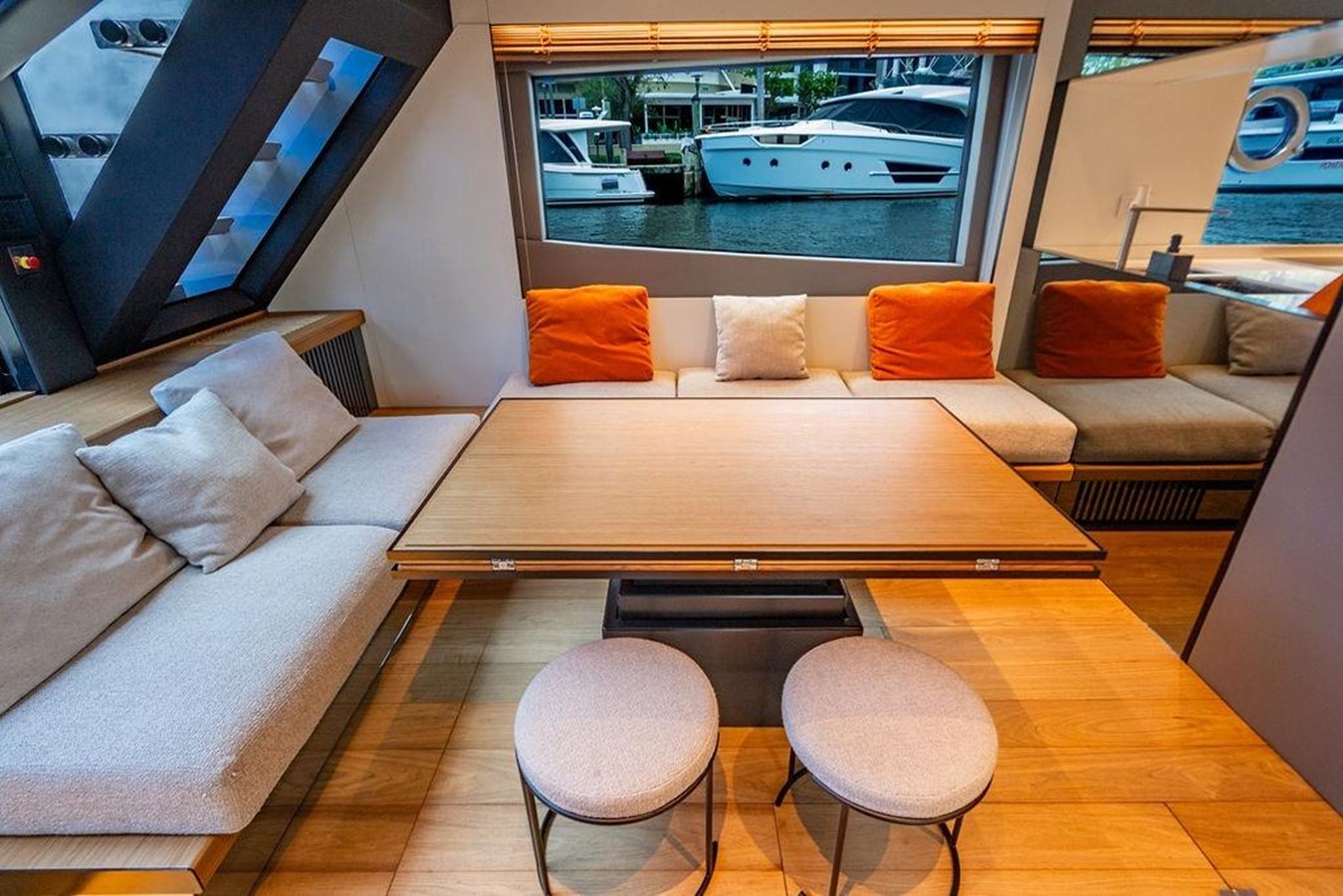 Bluegame Cruising Yacht Snack Money For Sale