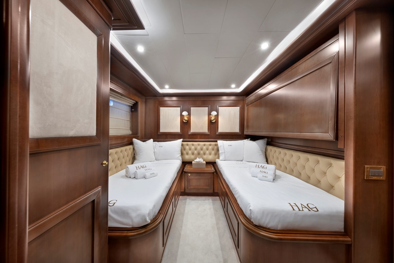 Custom Line Motor Yacht HAG For Sale