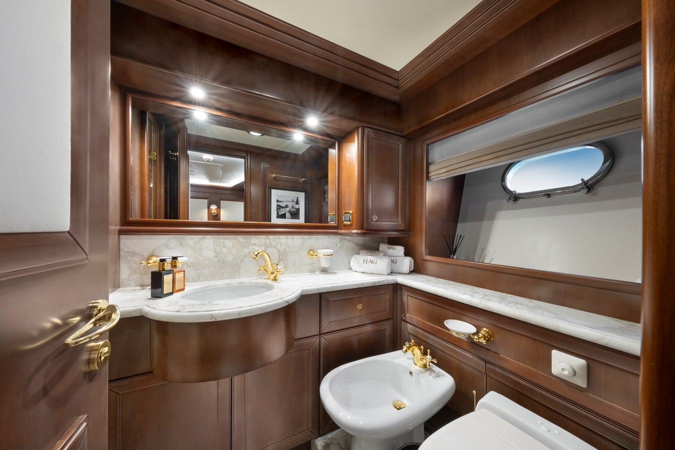 Custom Line Motor Yacht HAG For Sale