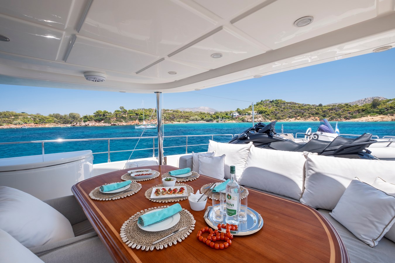 Custom Line Motor Yacht HAG For Sale