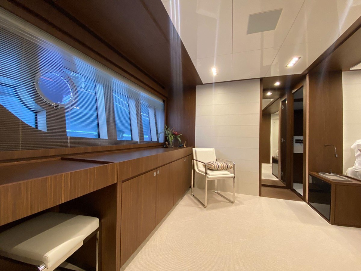 Riva Yacht Motor Yacht EVENFLOW For Sale