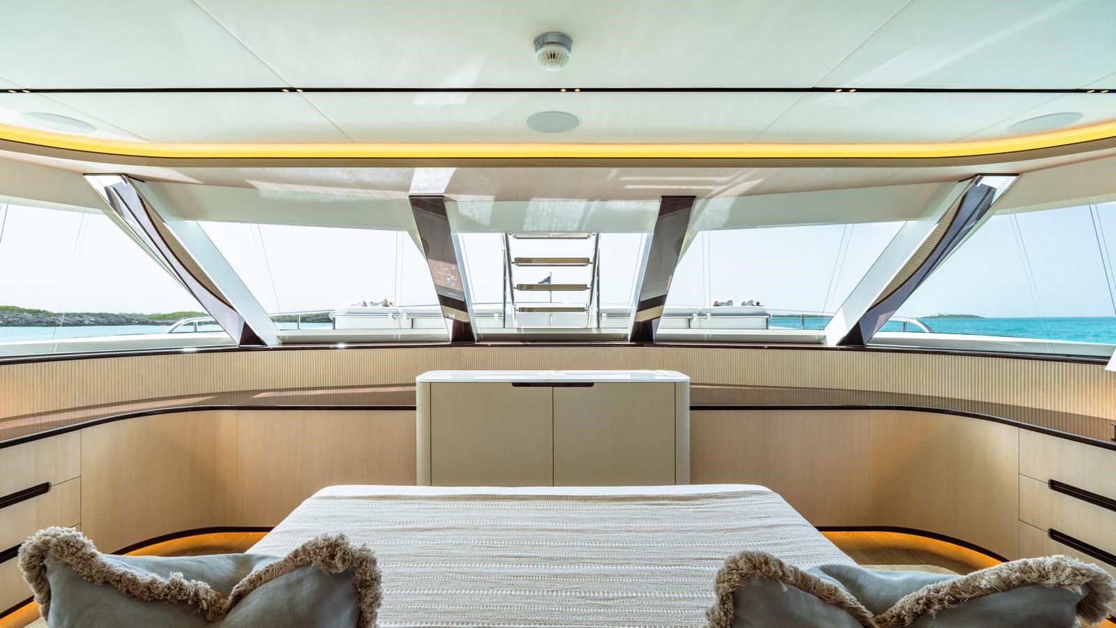 Moonen Motor Yacht MIDNIGHT SAGA For Sale