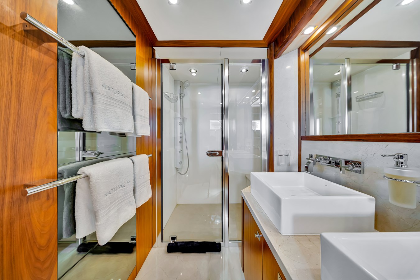 Sunseeker Motor Yacht NATURAL 9 For Sale