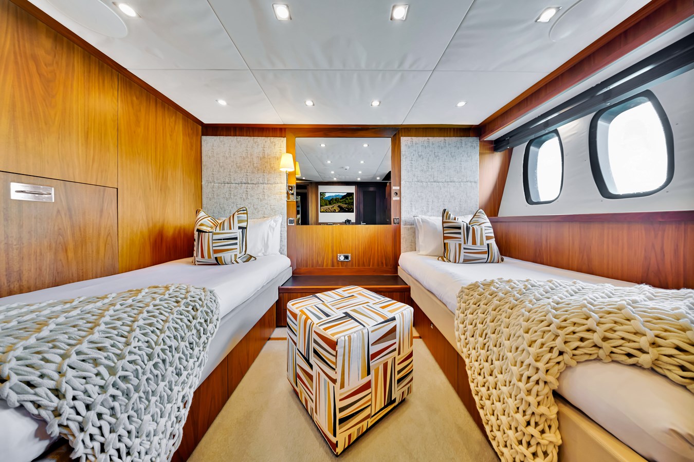 Sunseeker Motor Yacht NATURAL 9 For Sale