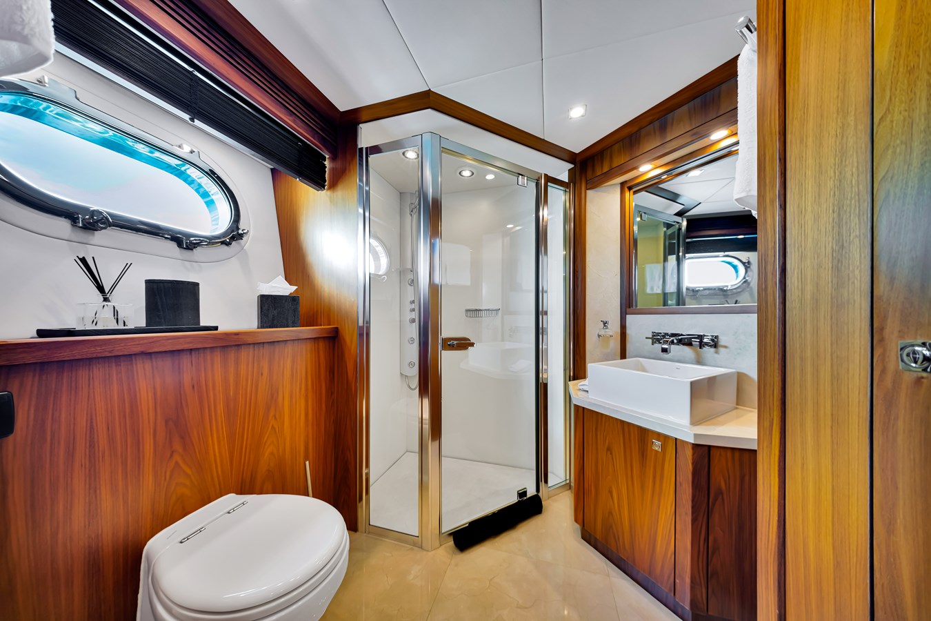 Sunseeker Motor Yacht NATURAL 9 For Sale