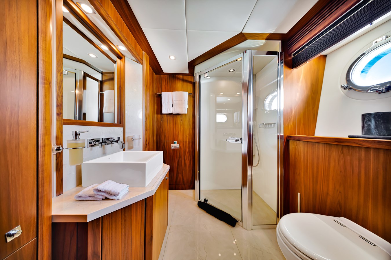 Sunseeker Motor Yacht NATURAL 9 For Sale