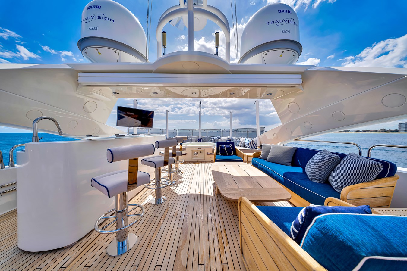 Sunseeker Motor Yacht NATURAL 9 For Sale