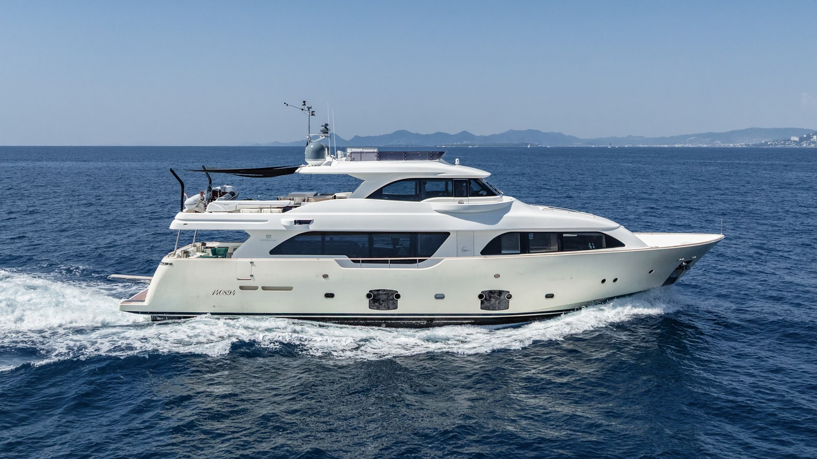 Ferretti Custom Line Cruising Yacht GIADA For Sale