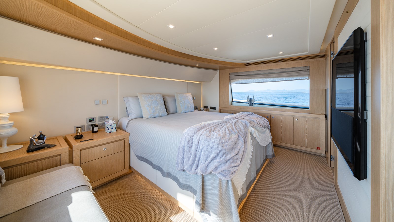 Ferretti Custom Line Cruising Yacht GIADA For Sale