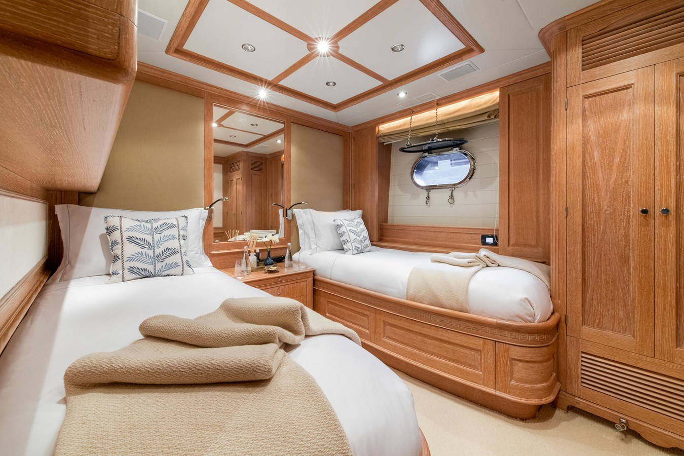 Benetti Yachts Motor Boat Soho For Sale