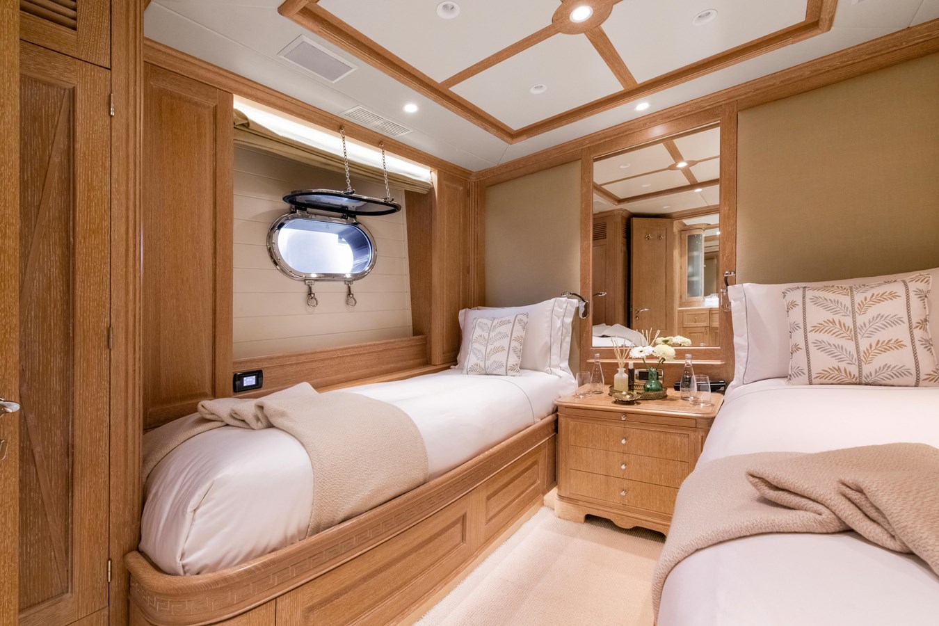 Benetti Yachts Motor Boat Soho For Sale