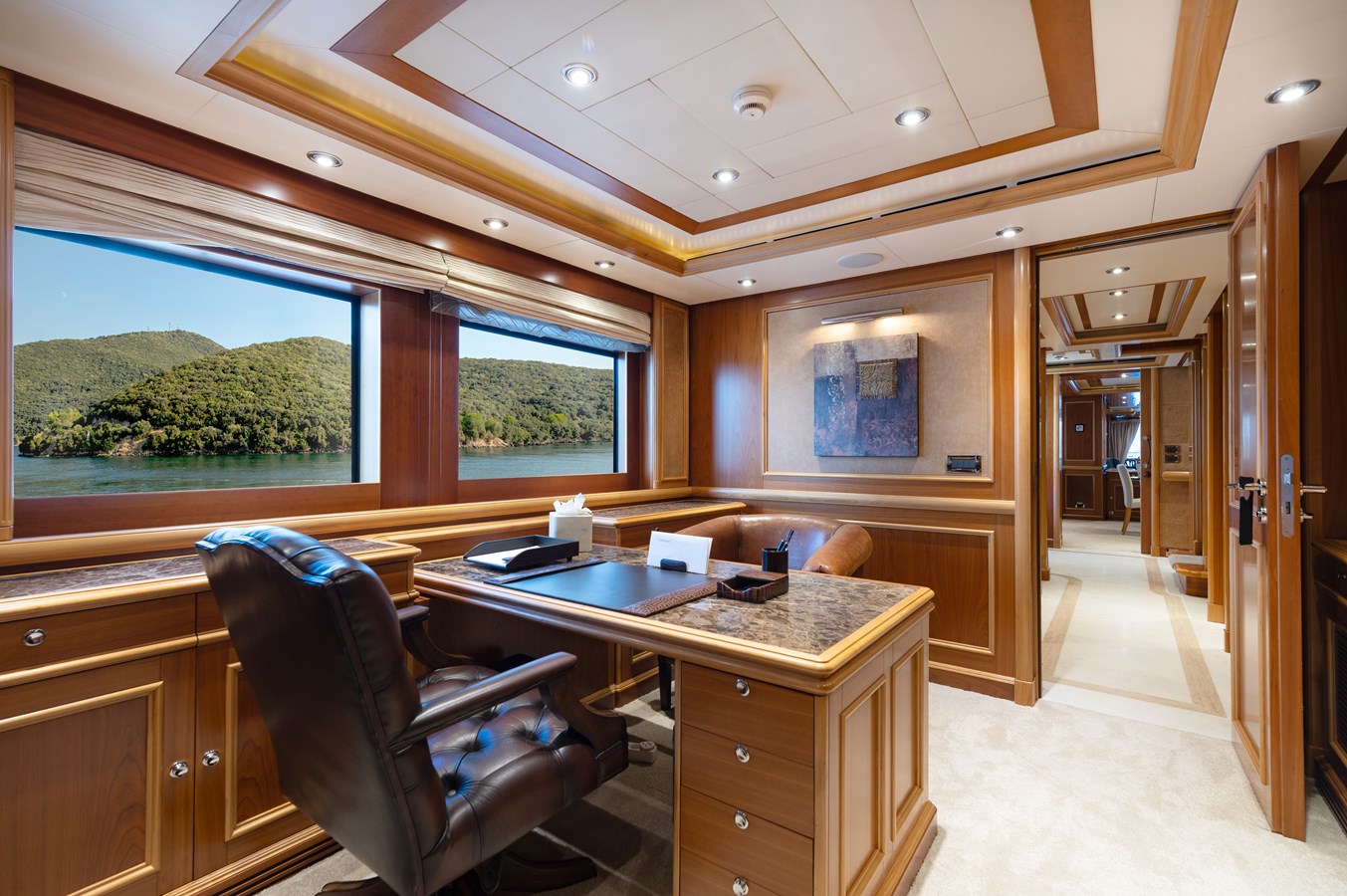 Crn Motor Yacht EMOTION 2 For Sale