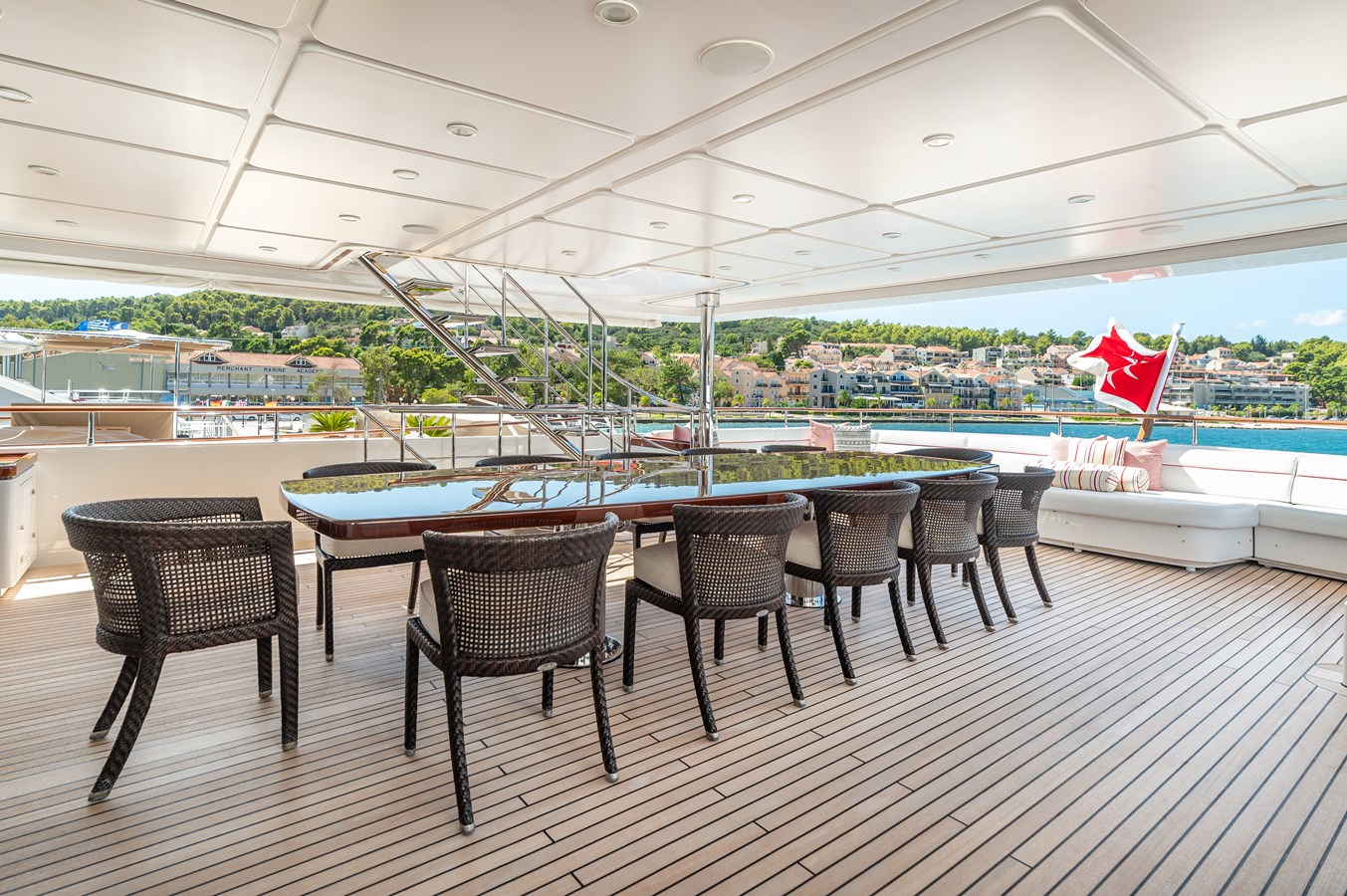 Crn Motor Yacht EMOTION 2 For Sale