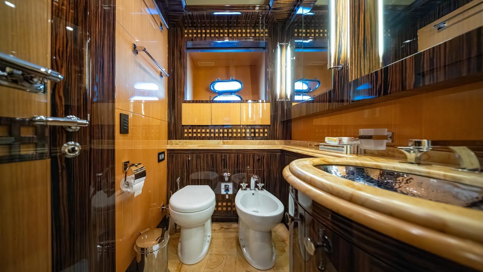 Mangusta Motor Yacht SEA PEARL For Sale