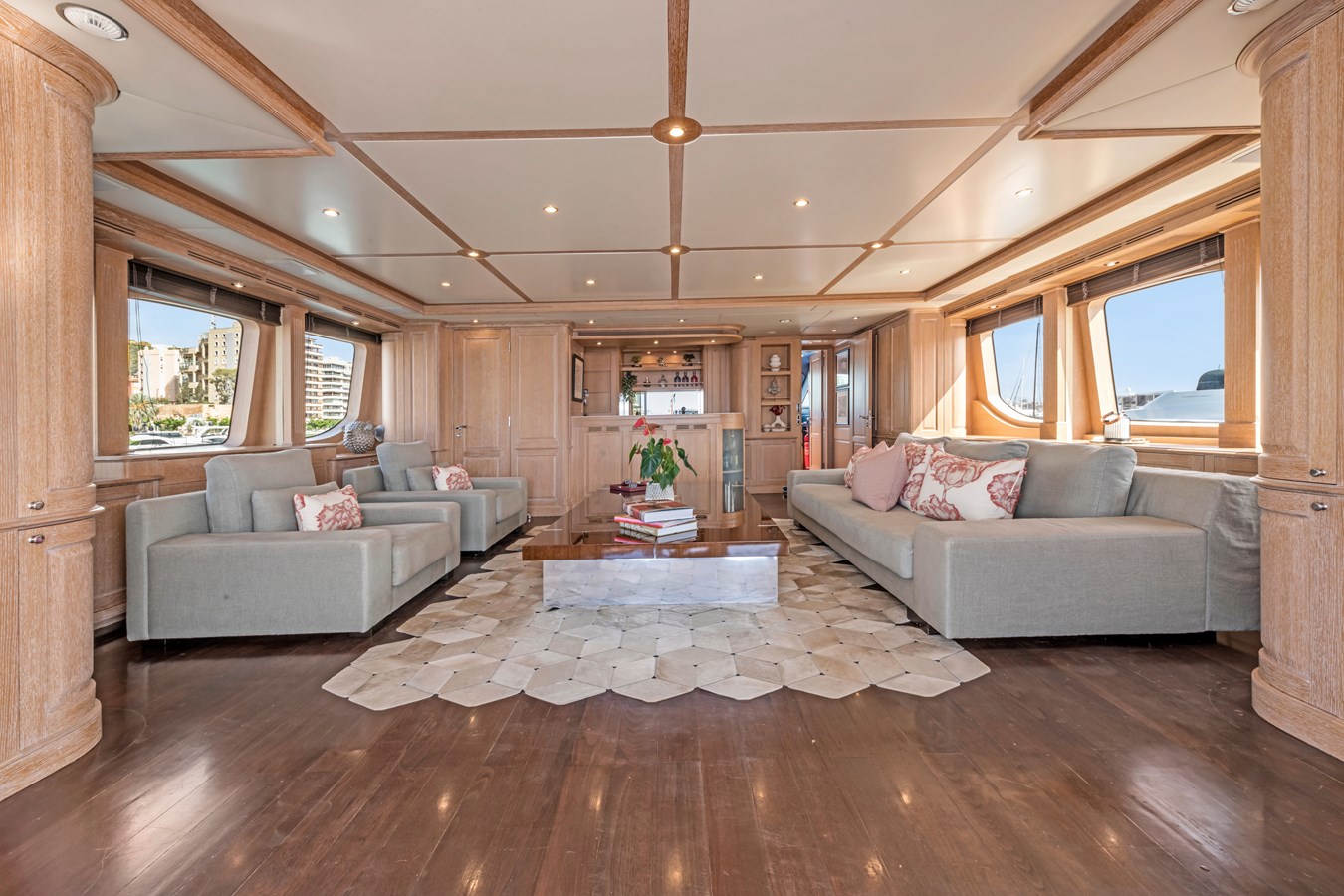 Benetti Yachts Motor Boat Soho For Sale