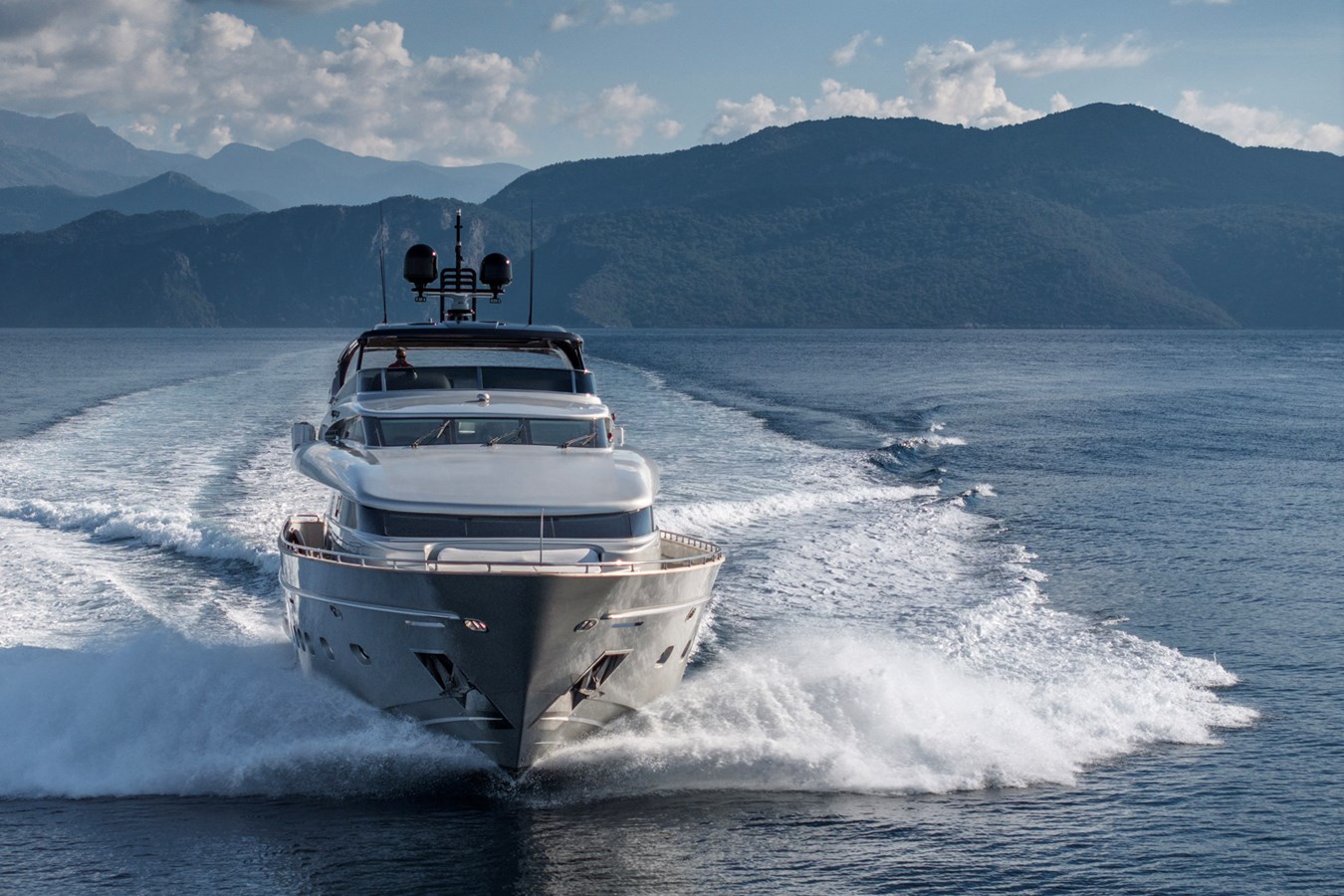 Canados Motor Yacht CANALI For Sale
