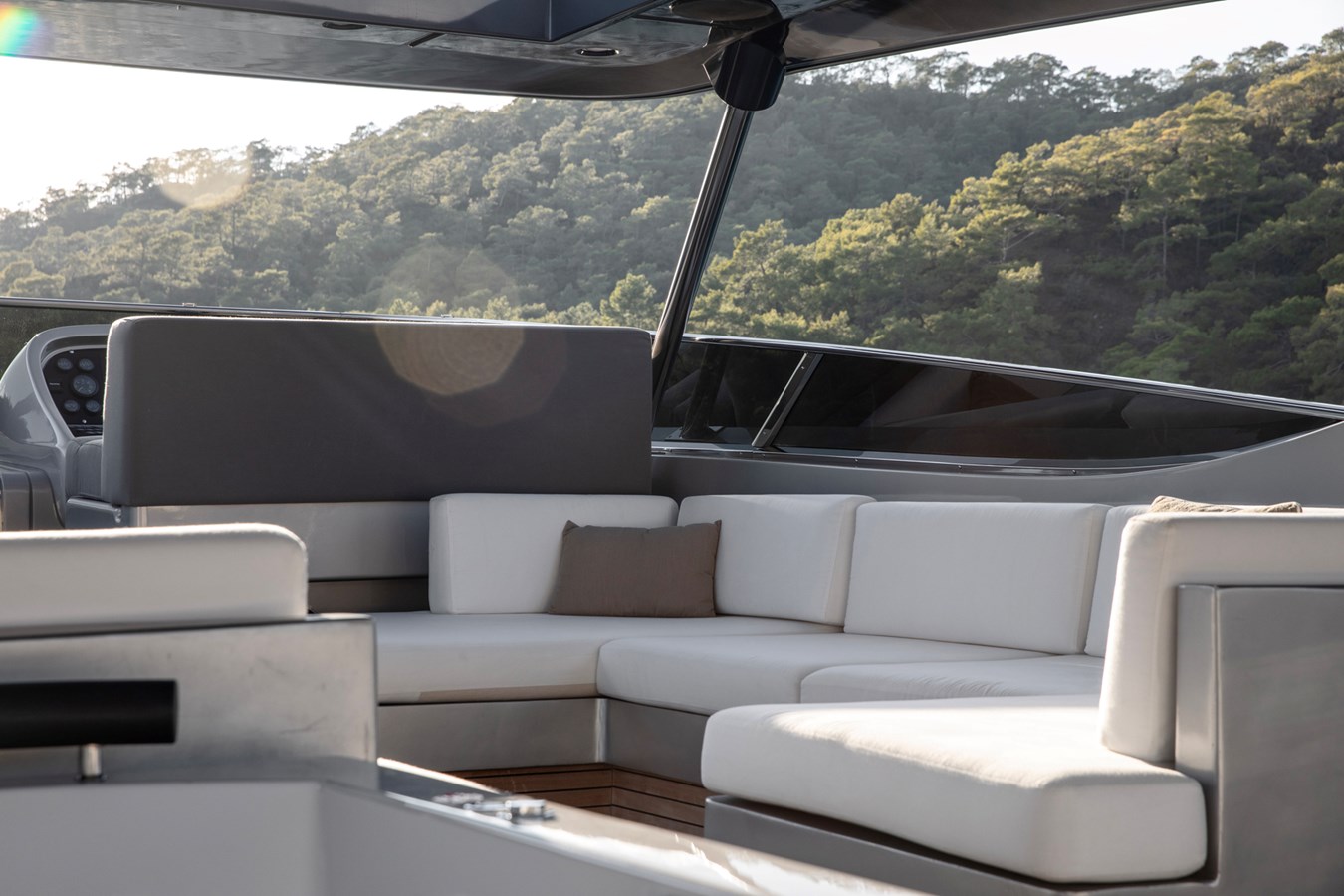 Canados Motor Yacht CANALI For Sale
