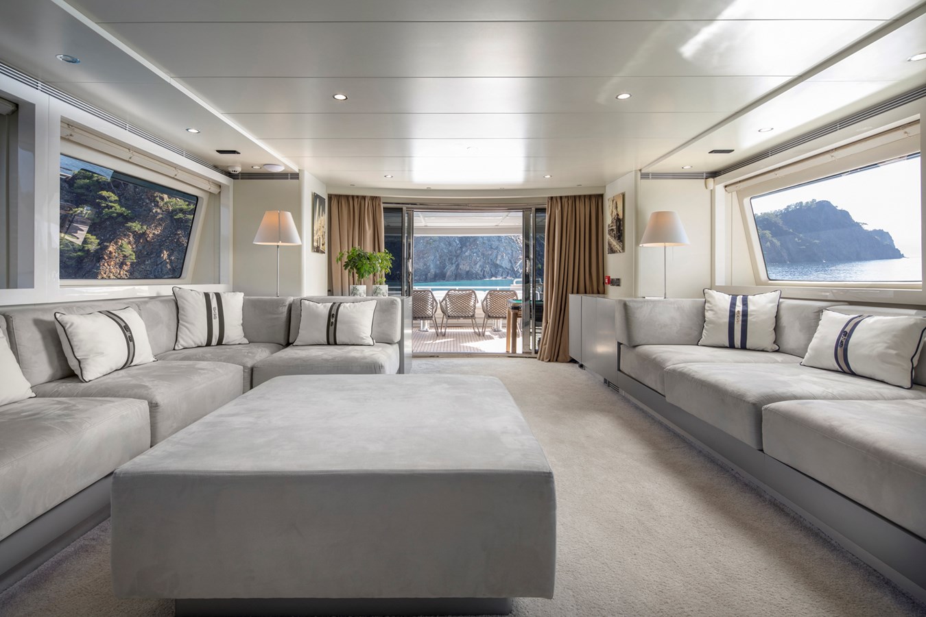 Canados Motor Yacht CANALI For Sale