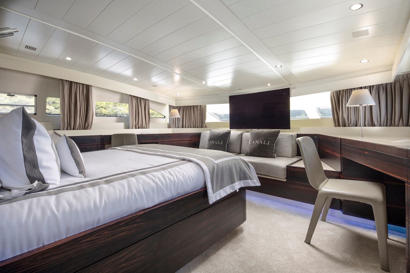 Canados Motor Yacht CANALI For Sale