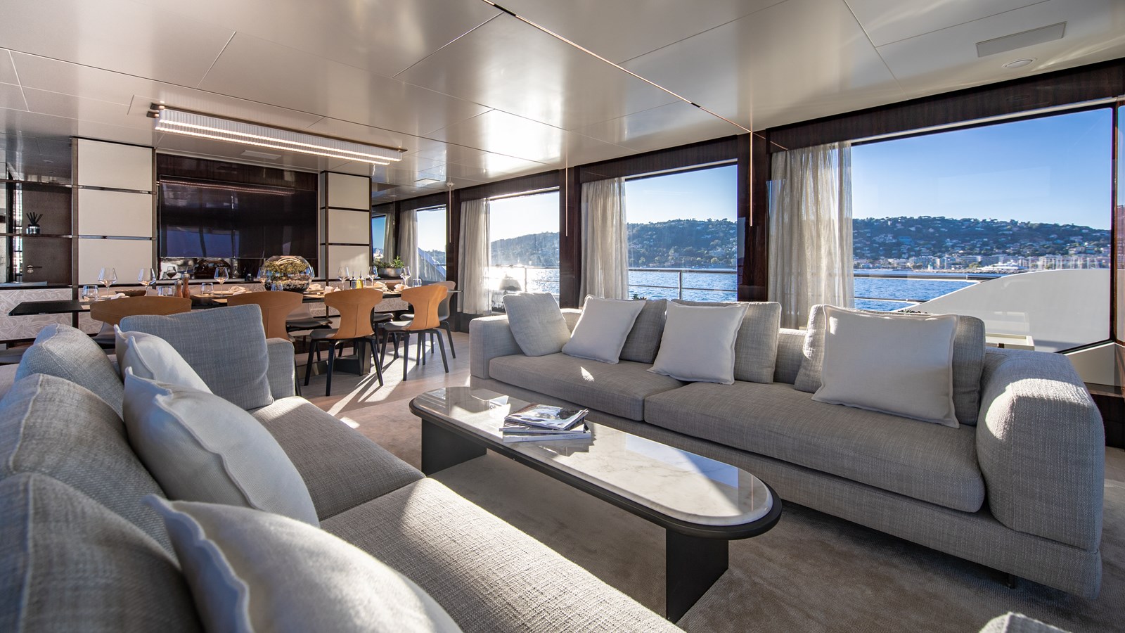 Canados Motor Yacht OCEANIC 143 For Sale