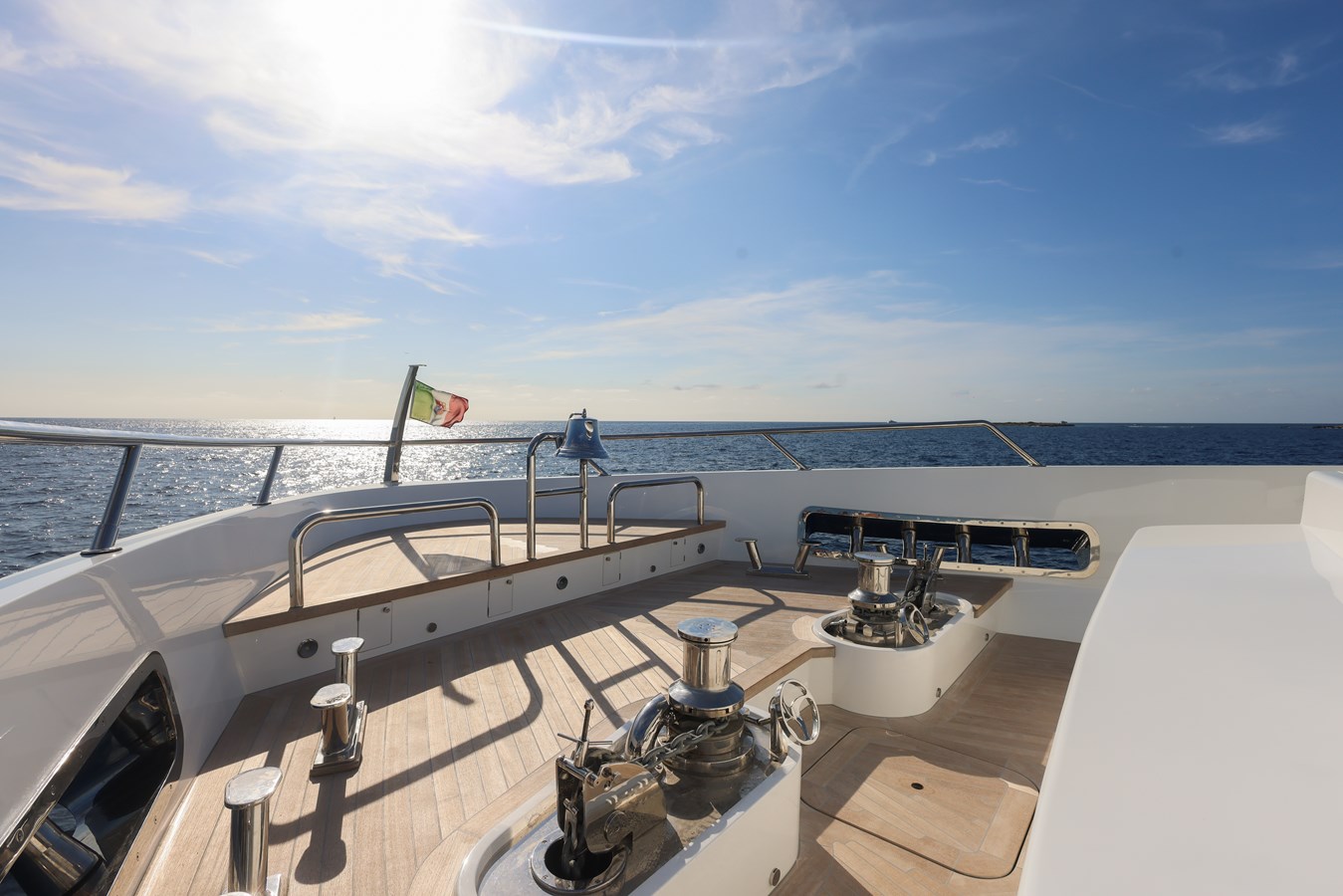 Canados Motor Yacht OCEANIC 143 For Sale