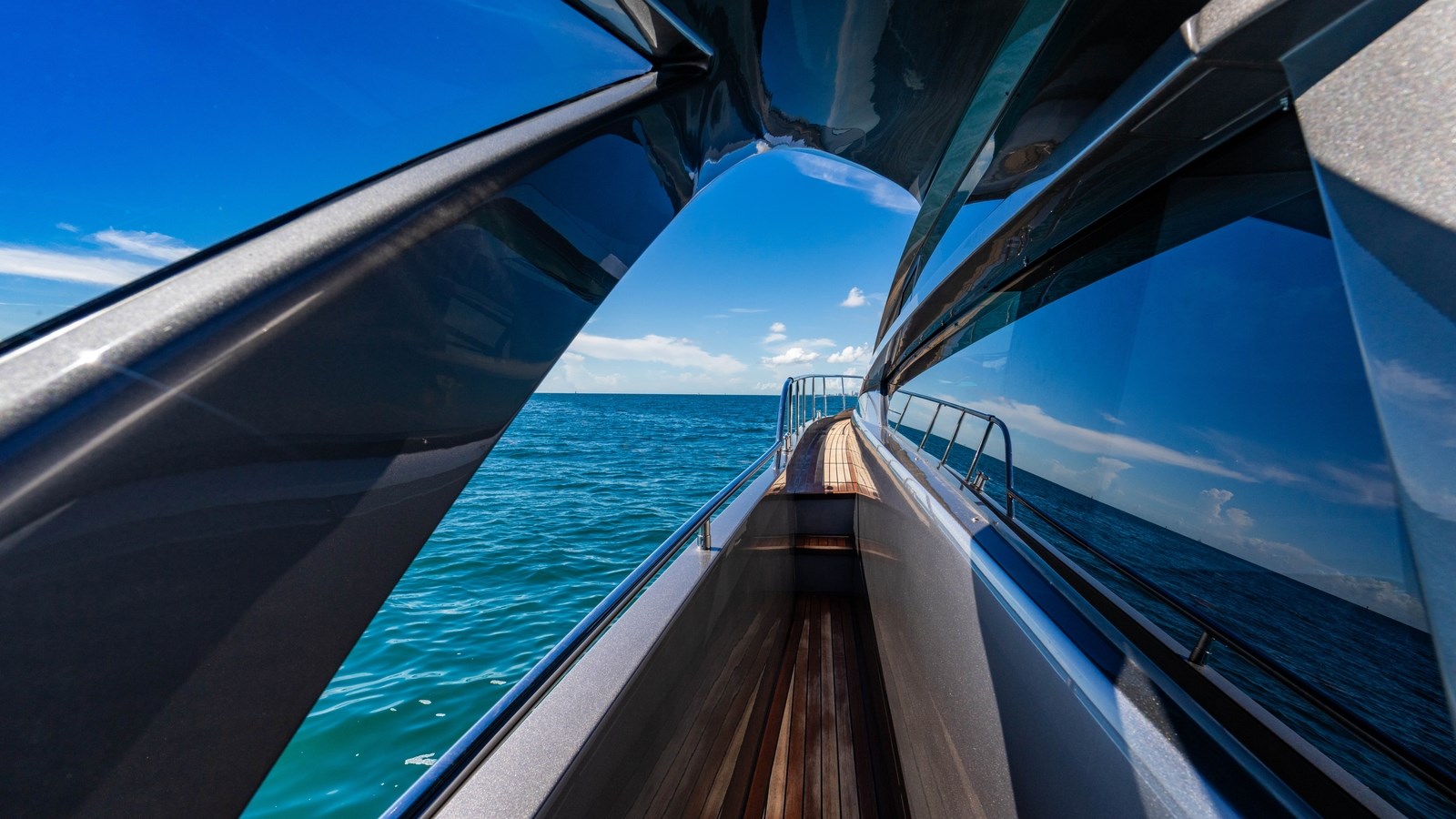 Pershing Motor Yacht UNREEL For Sale