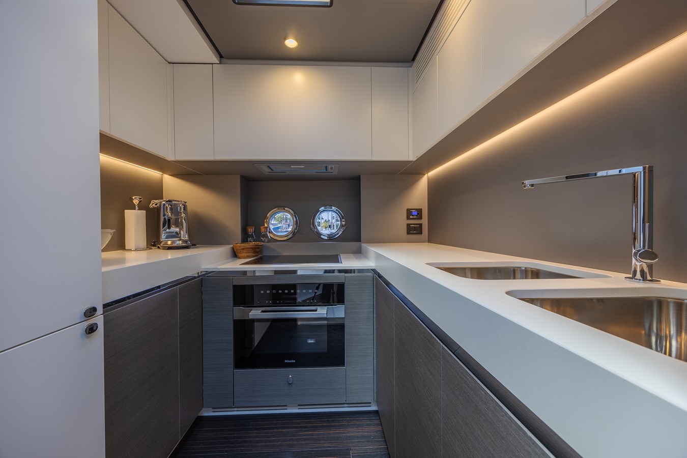 Azimut Yachts Motor Yacht NO TIME TO DIE For Sale