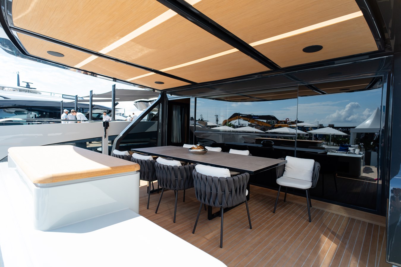 Extra Yachts Motor Yacht X90 FAST - brand new - never used For Sale