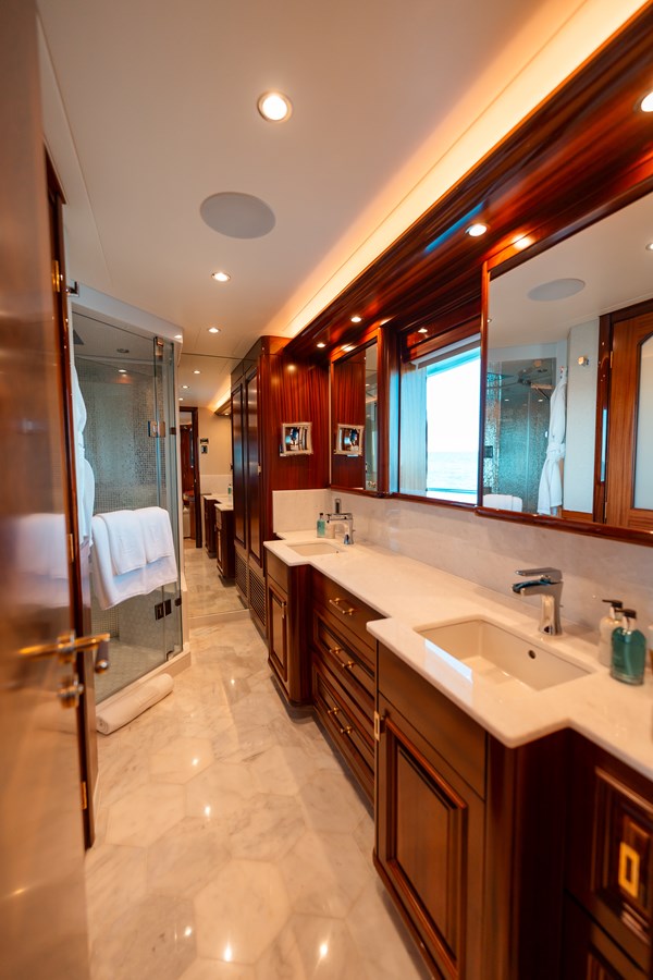 Westport Motor Boat BLUE TIME For Sale