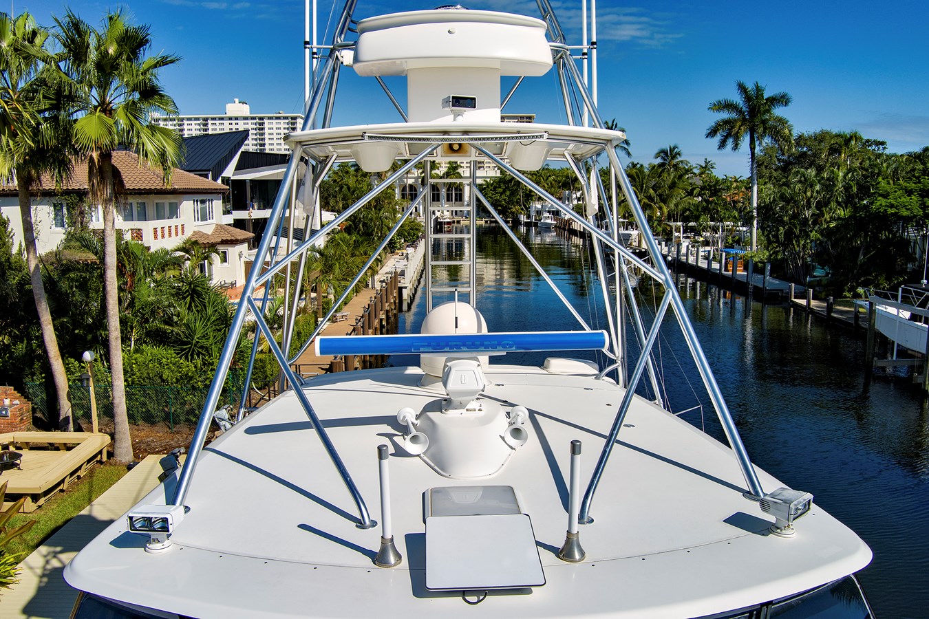 Viking Motor Yacht VKY74038A808 For Sale