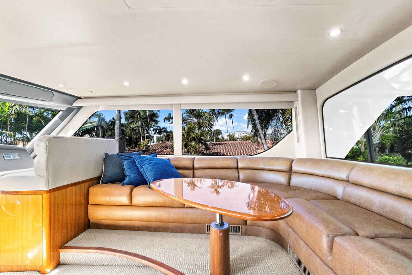 Viking Motor Yacht VKY74038A808 For Sale