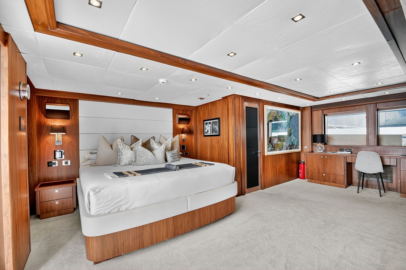 Sunseeker Motor Yacht ABOUT TIME For Sale
