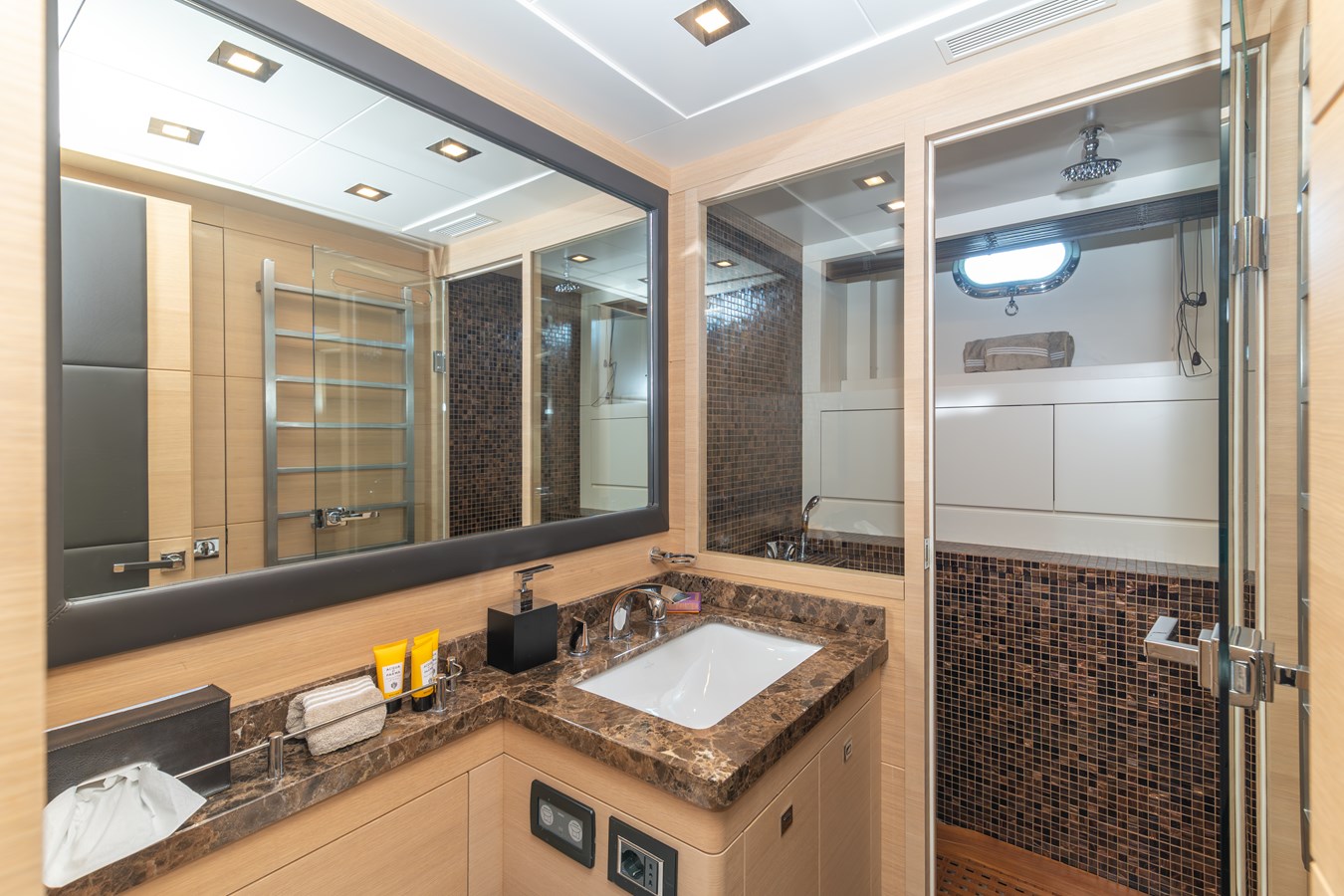 Overmarine Group Cruising Yacht KAWAI For Sale