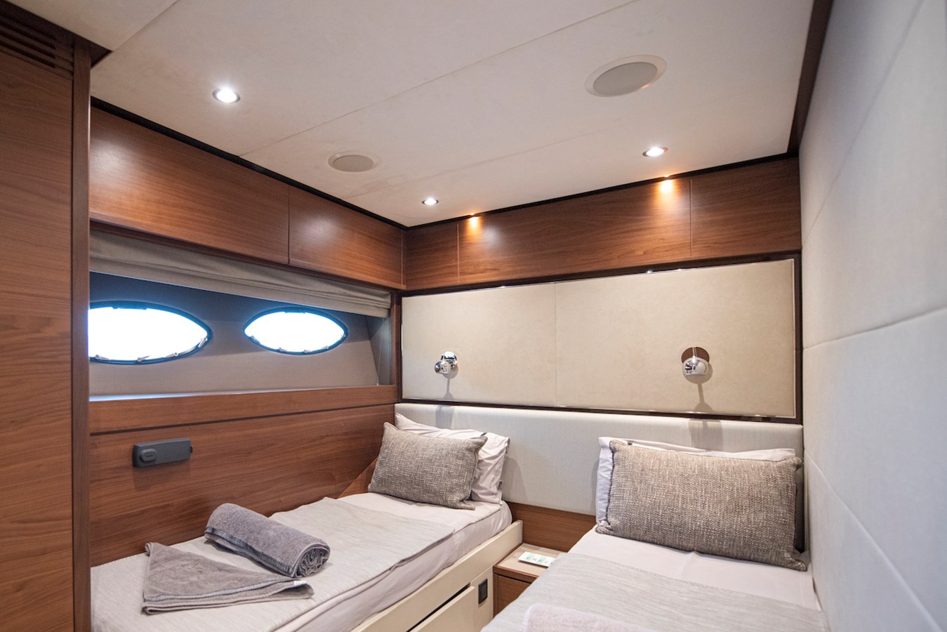 Princess Yachts Motor Yacht Lady Parisa For Sale