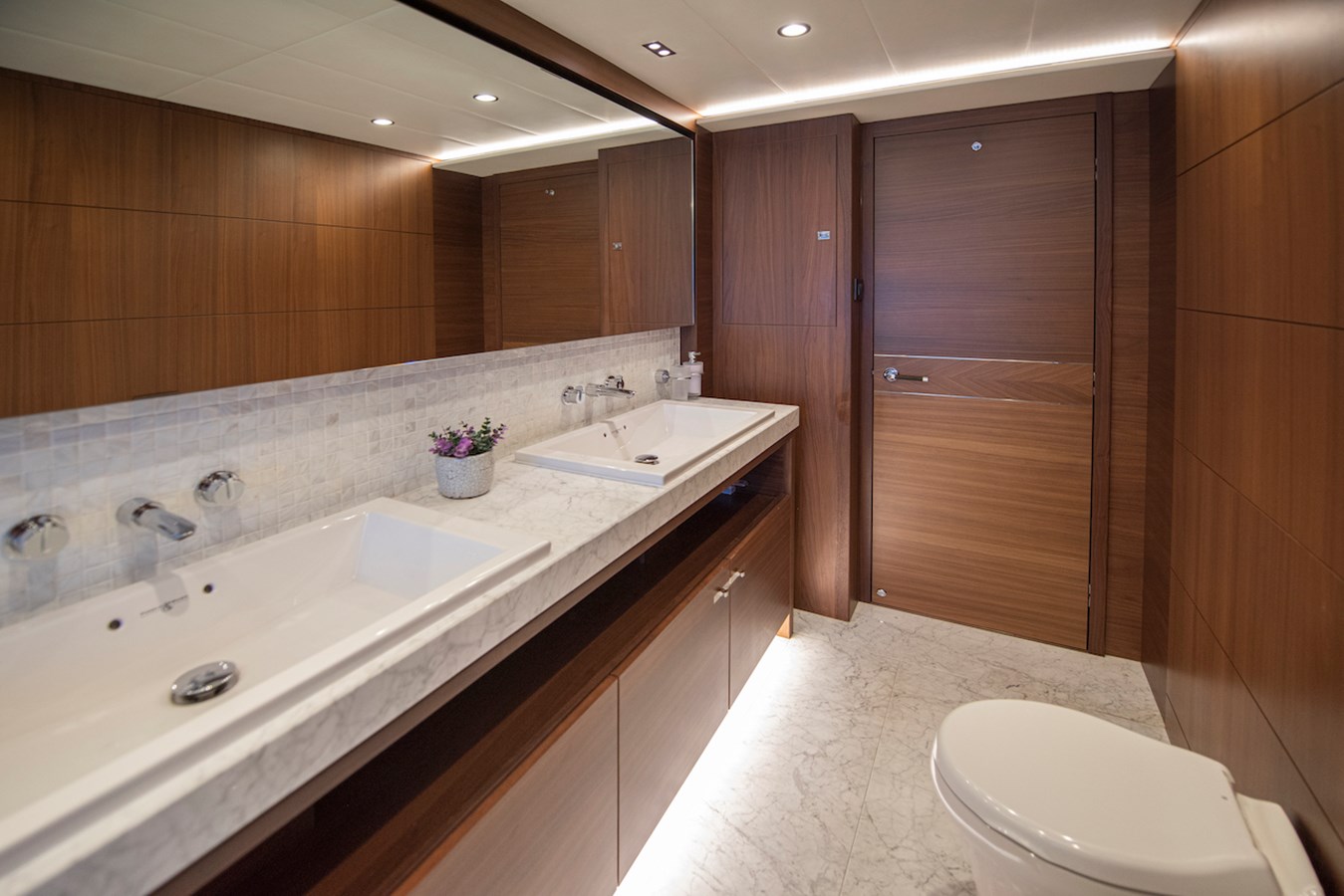 Princess Yachts Motor Yacht Lady Parisa For Sale