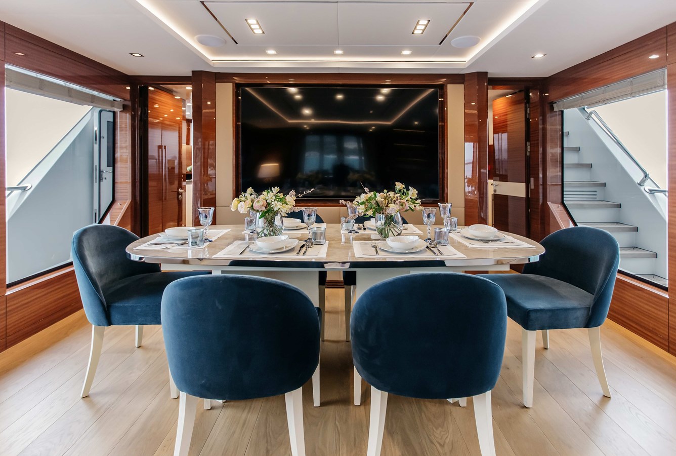 Bering Yachts Motor Yacht PAPILLON For Sale