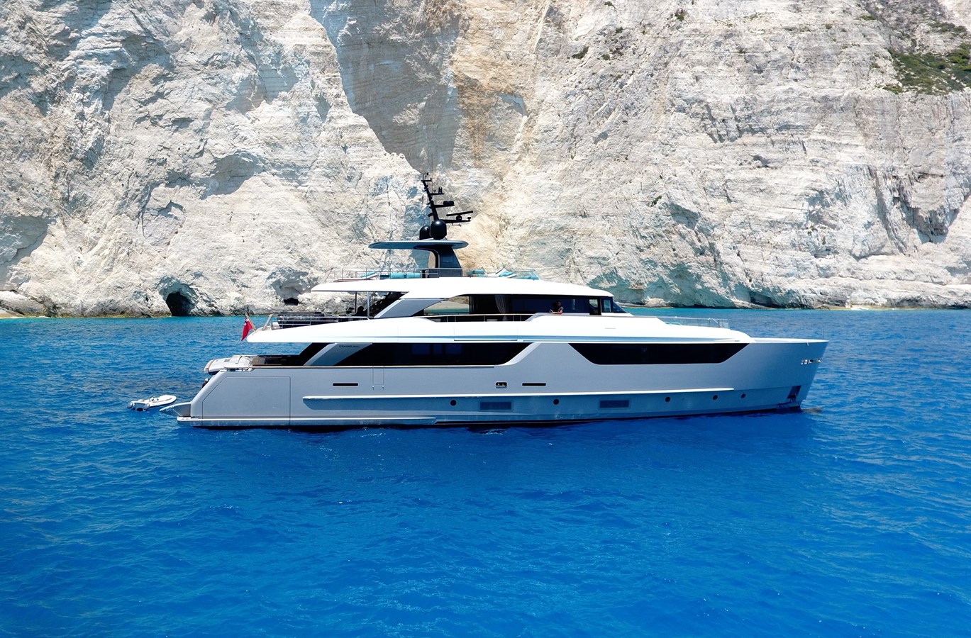 Sanlorenzo Yachts Motor Yacht MOUCHKA For Sale