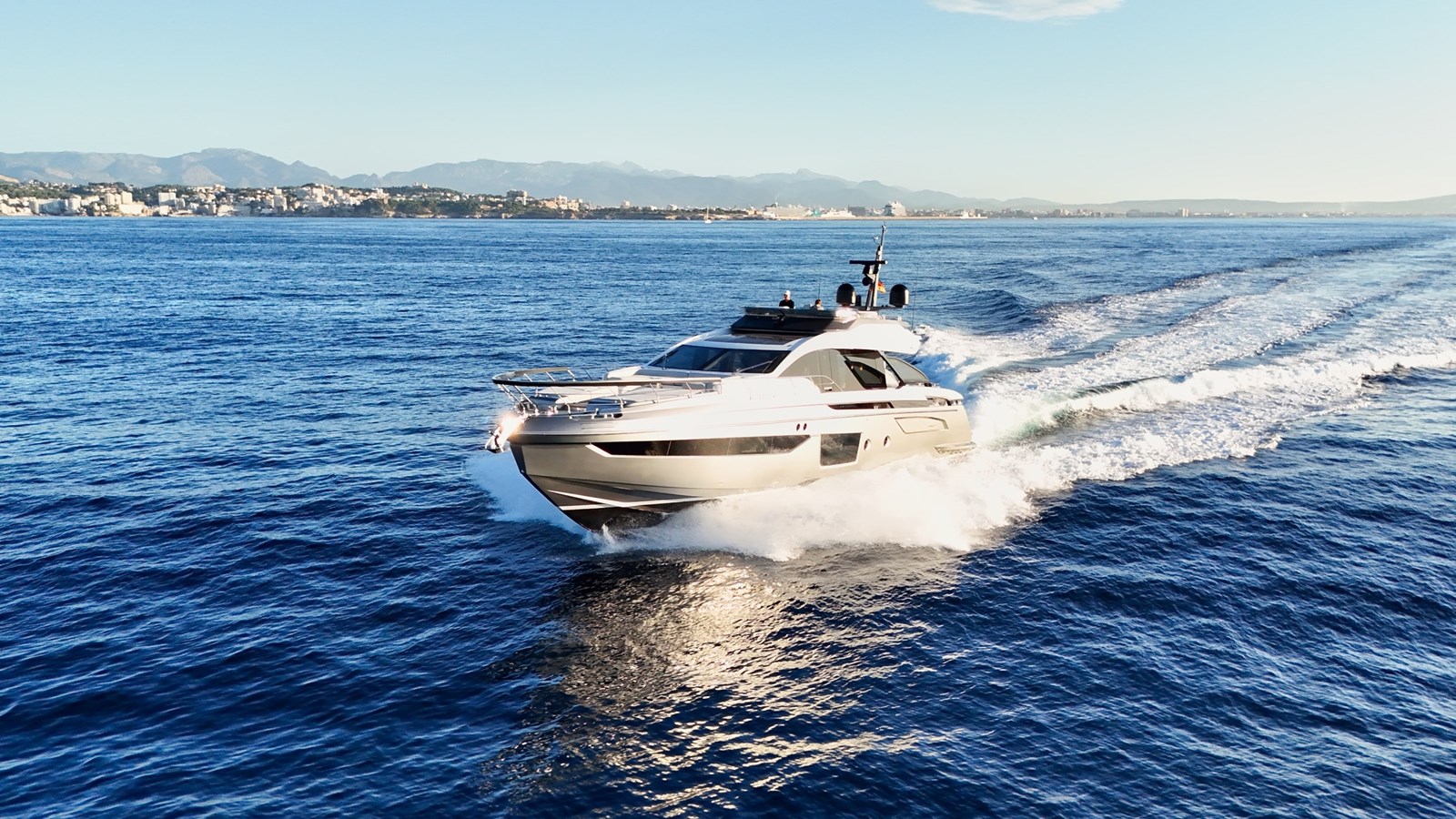 Azimut Yachts Motor Yacht APRICITY For Sale