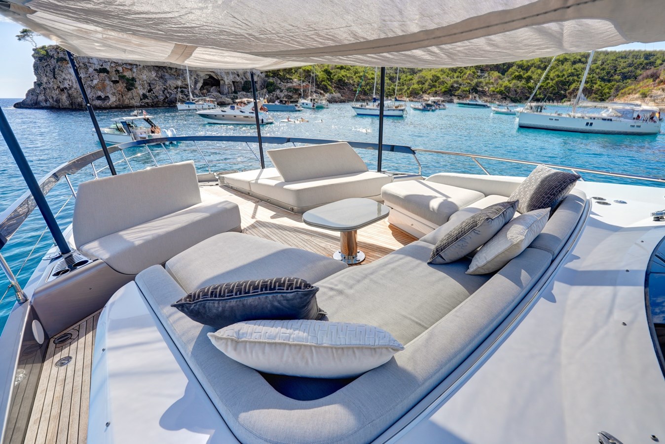 Azimut Yachts Motor Yacht APRICITY For Sale