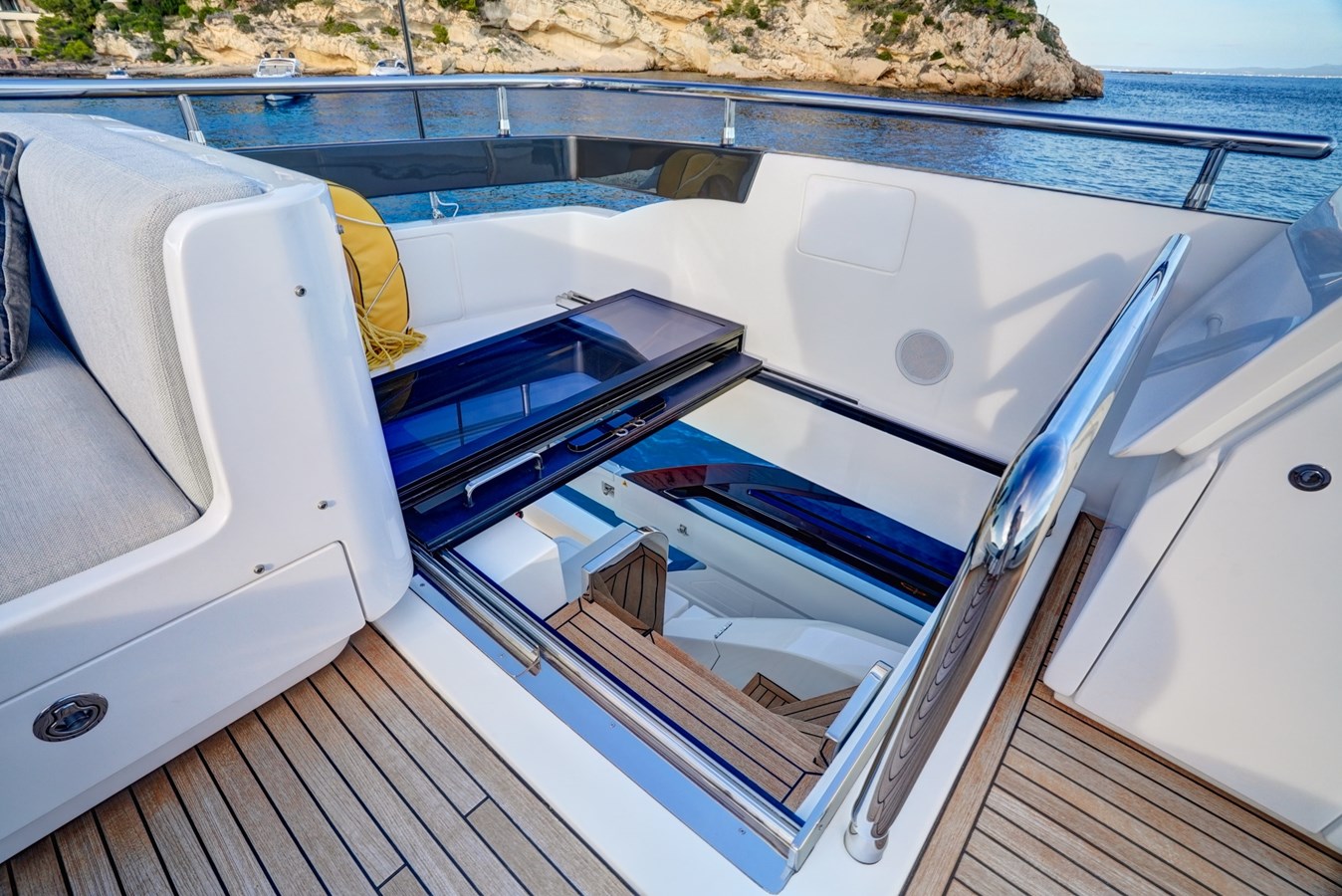 Azimut Yachts Motor Yacht APRICITY For Sale