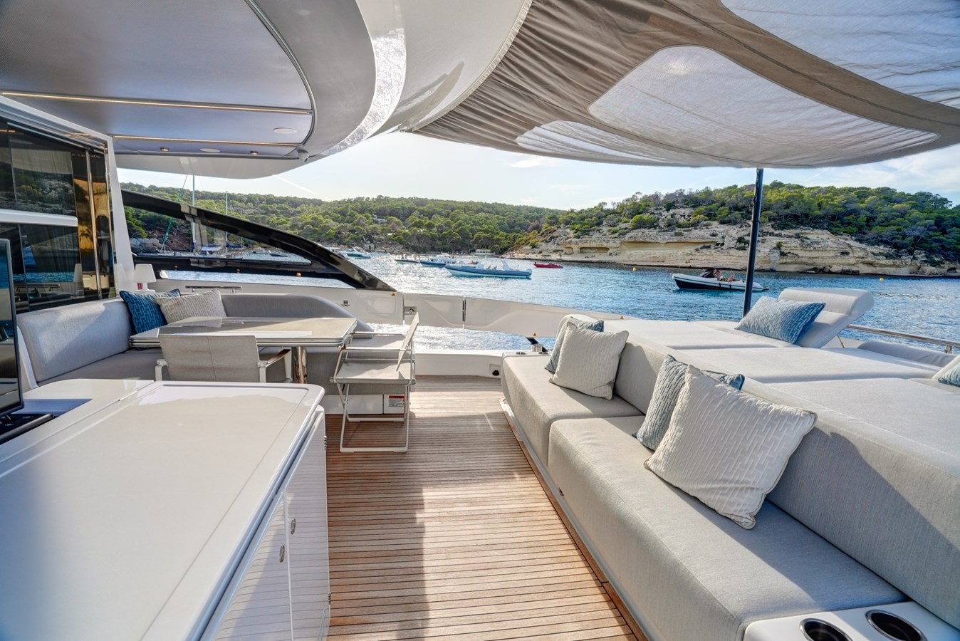 Azimut Yachts Motor Yacht APRICITY For Sale