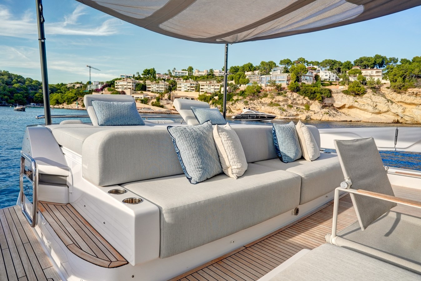 Azimut Yachts Motor Yacht APRICITY For Sale
