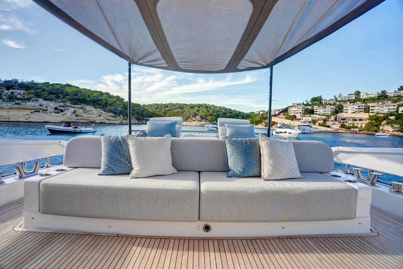 Azimut Yachts Motor Yacht APRICITY For Sale