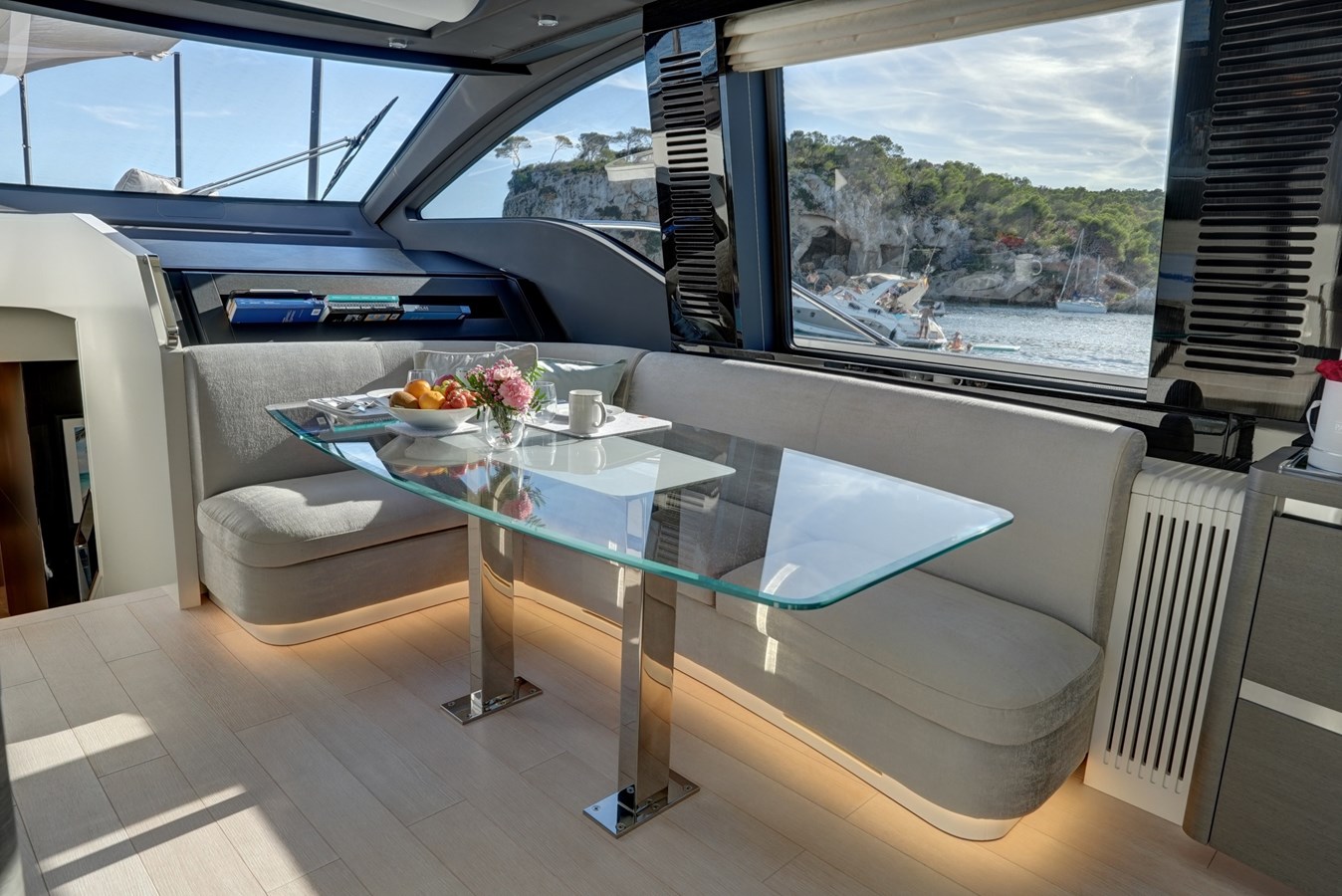 Azimut Yachts Motor Yacht APRICITY For Sale