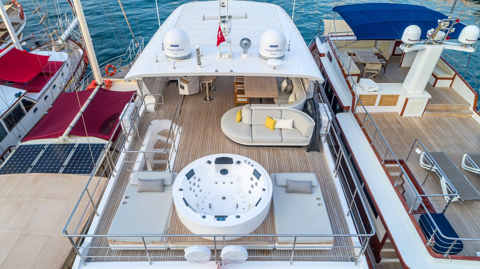 Azimut Yachts Motor Yacht NIRVANA BY THE SEA For Sale