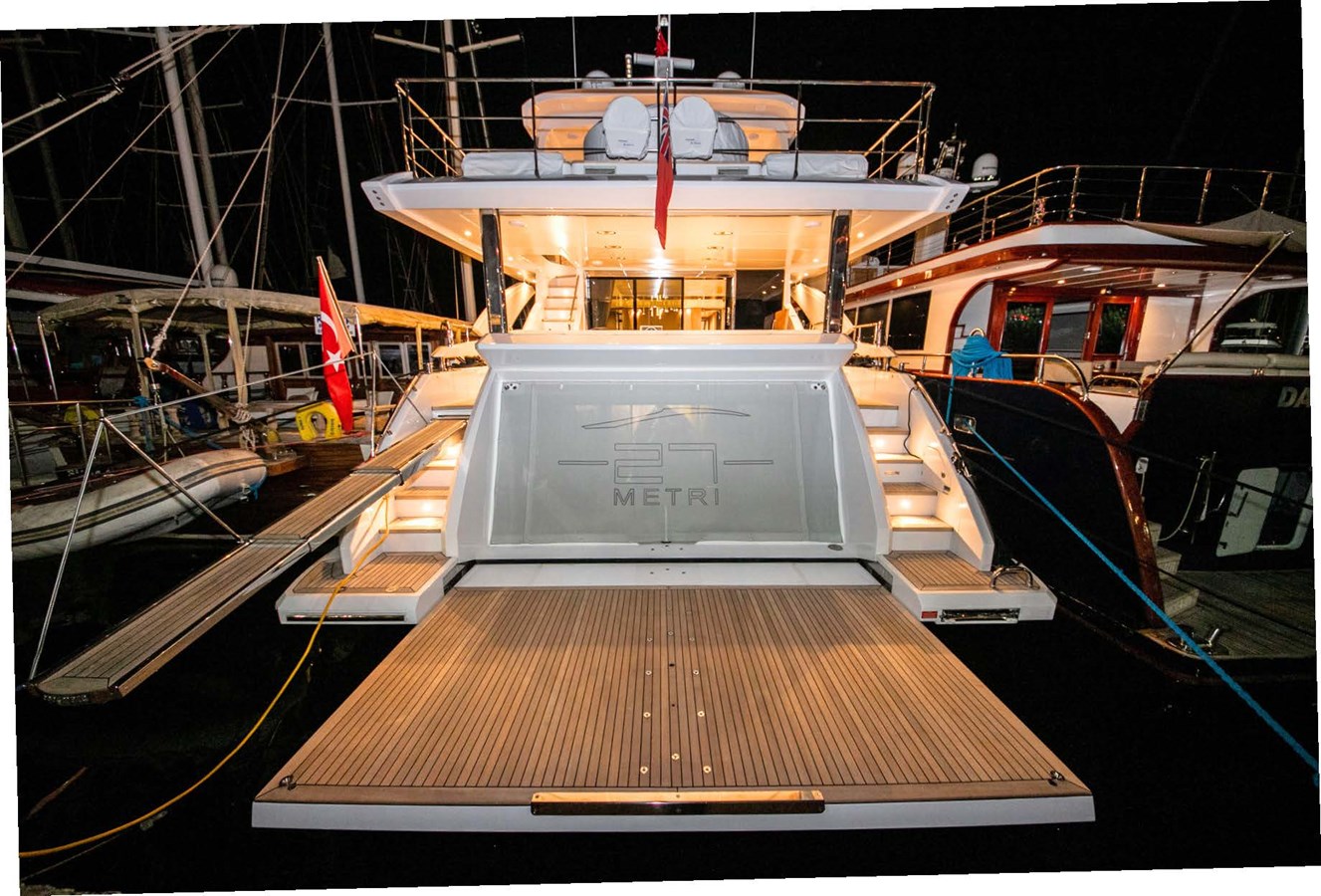 Azimut Yachts Motor Yacht NIRVANA BY THE SEA For Sale